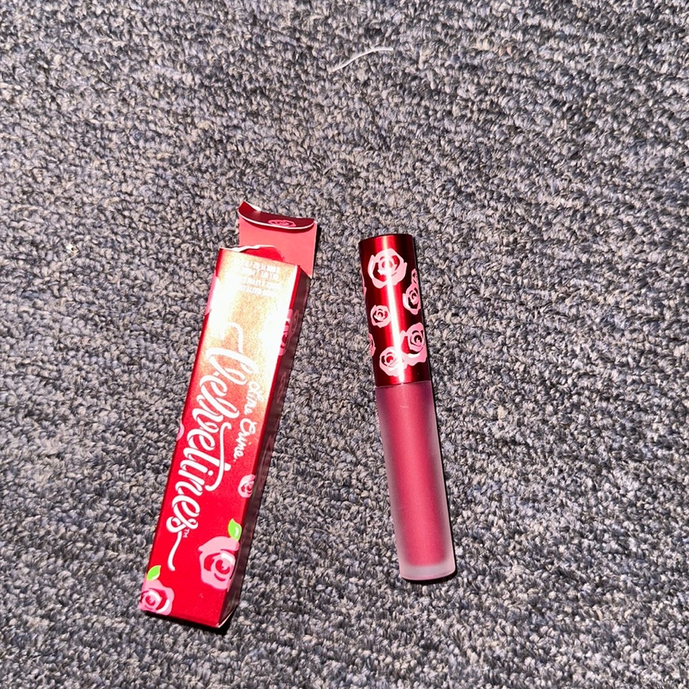 LIME CRIME velvetines: RED ROSE